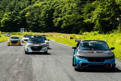 クラスこそ複数あれど同一車種のレースは見ていて面白い。今回のH1カップには東北660ターボGPで活躍するドライバーも多く参加