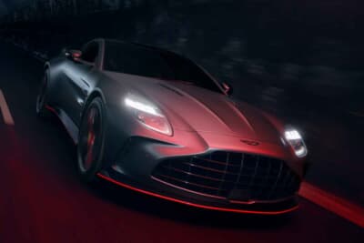 アストンマーティン・ヴァンテージS：ビーム付きマトリックスLEDハイ＆ロービームヘッドランプ採用