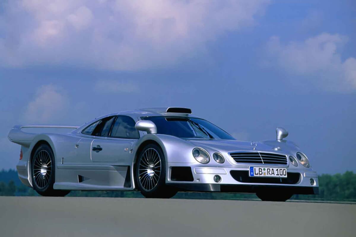 FIA GT選手権GT1クラスを席巻したメルセデス・ベンツ「CLK-GTR