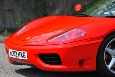 5万5200ポンド（邦貨換算1115万円）で落札されたフェラーリ「360モデナ」（C）Bonhams