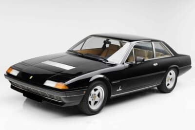 18万4800ドル（邦貨換算約2720万円）で落札されたフェラーリ「400i」（C）Courtesy of RM Sotheby's