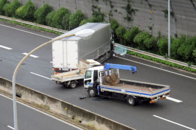 高速道路で発生した痛ましい事故（写真はイメージ）