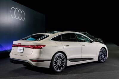 アウディA6 e-tron：低重心を強調するスポーツバックのリアビュー