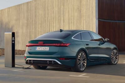 アウディS6 e-tron：一充電で734kmの航続距離を誇るS6スポーツバック