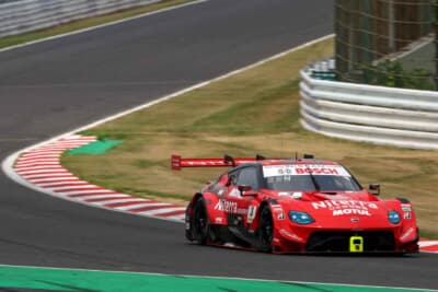 3号車 Niterra MOTUL Z