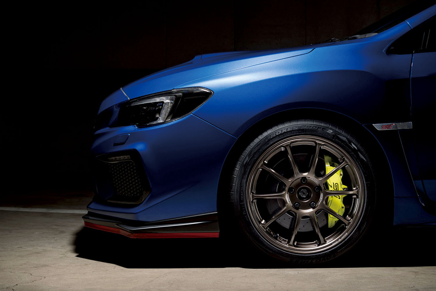 打倒「TE37」VOLK RACING史上最強の剛性が与えられた「ZE40」に