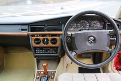 メルセデス・ベンツ 190E