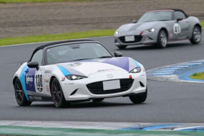 マツダ ロードスター：予選はウエット路面からドライへと変化している途中であった