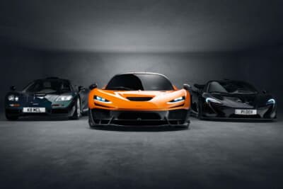 マクラーレンW1：F1（左）とP1（右）を両脇に従えて展示されたマクラーレン第3のハイパーカーのW1