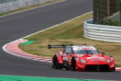 23号車 MOTUL AUTECH Z