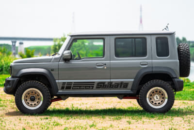スズキ「ジムニーノマド」