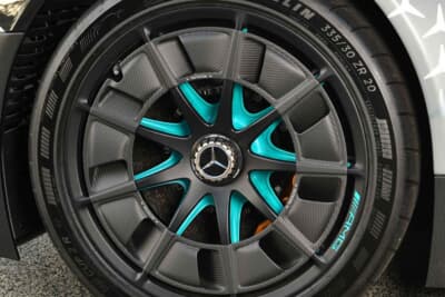 245万6600ポンド（邦貨換算約3億6000万円）で落札されたメルセデス「AMG ONE」（C）Bonhams