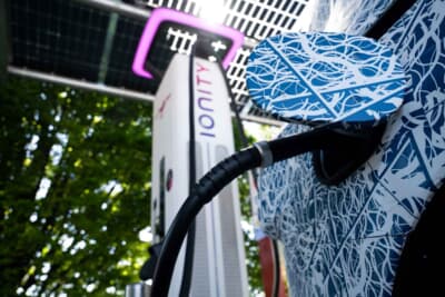 メルセデス・ベンツVLE：電動パワートレインの効率性や熱管理システムなどの確認がテストの主目的