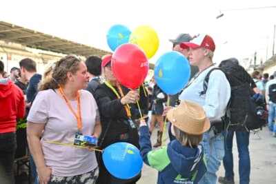 ちびっこには嬉しい風船もゼント