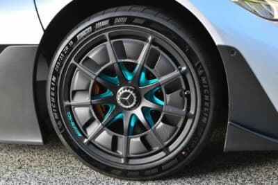 245万6600ポンド（邦貨換算約3億6000万円）で落札されたメルセデス「AMG ONE」（C）Bonhams