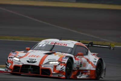 1号車TGR TEAM au TOM’S