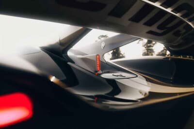 ケーニグセグ・サダイアーズスピア：ルーバーやボンネットベントを最適化