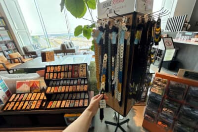 ついつい物販にも手が伸びたり……