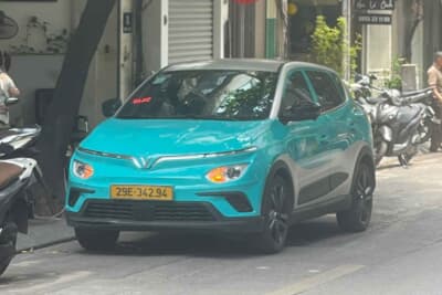 ビンファスト VFe34