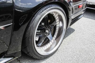 日産 Z31型フェアレディZ:ホイールはWORKのエクイップを装着