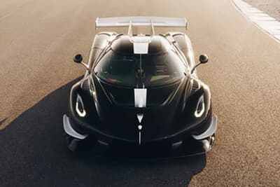 ケーニグセグ・サダイアーズスピア：遮音材やカーボンパーツの最適化で2.6kg削減