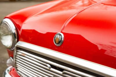 1万1500英ポンド(邦貨換算約230万円)で落札されたオースティン「ミニ1000」(C)Courtesy of RM Sotheby's