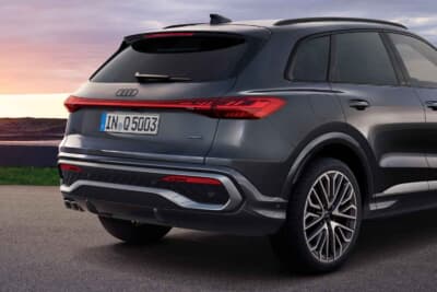 アウディQ5：第2世代デジタルOLEDリアライトを採用