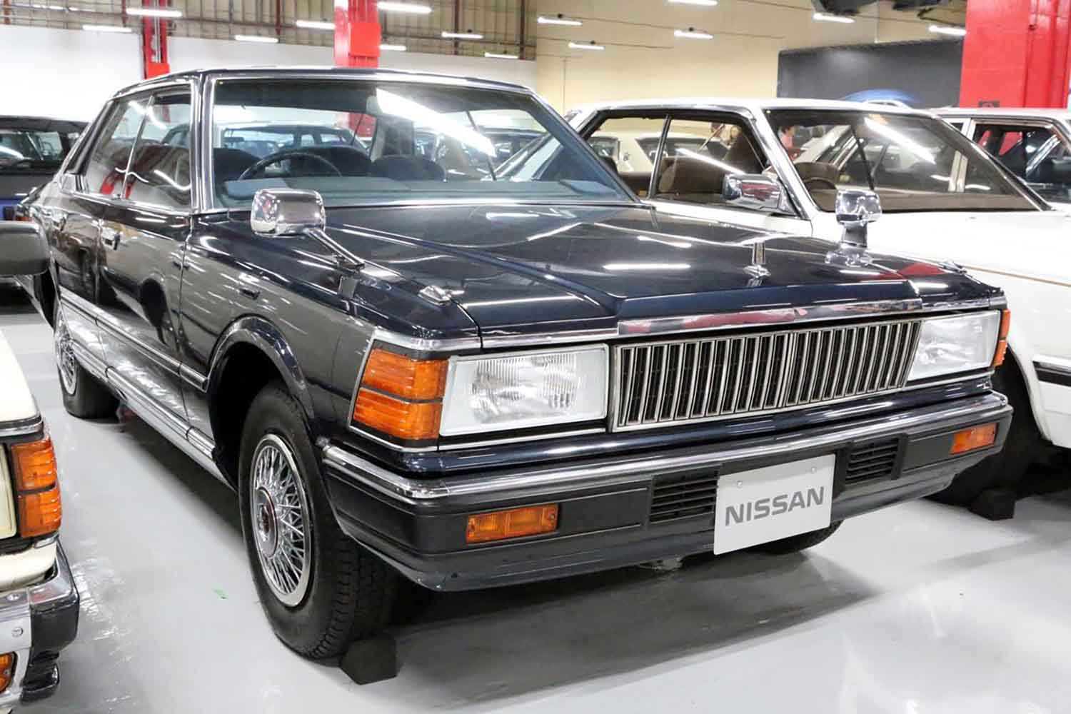 暴走族対策で選ばれた4ドアのオヤジ車！スポーツカーを日本初ターボ車