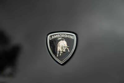  55万5000ドル（邦貨換算約8168万円）で落札されたランボルギーニ「カウンタック 25thアニバーサリー」（C）Courtesy of RM Sotheby's