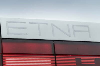 価格応談で現在も販売中のロータス「エトナ」(C)Courtesy of Broad Arrow