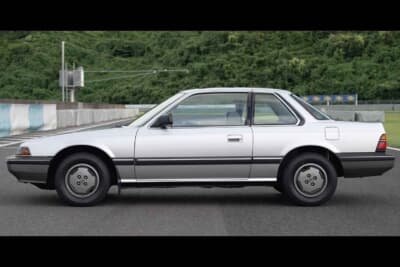 ホンダ プレリュード：1982年から1987年まで生産された2代目プレリュード