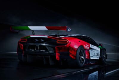 ランボルギーニ・テメラリオGT3：ボディ外装はフロント＆リアを一体構造