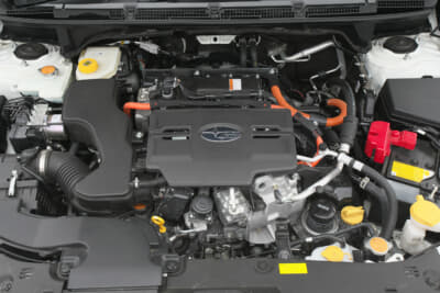 スバル クロストレックS:HEV：2.5Lエンジンと2つのモーターを組み合わせたハイブリッドシステム