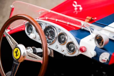 8万6250スイスフラン（邦貨換算約1590万円）で落札されたフェラーリ「250テスタロッサ ジュニアカー」（C）Bonhams|Cars