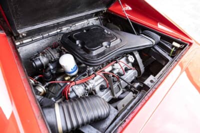 3万2200ポンド（邦貨換算約650万円）で落札されたフェラーリ「308GT4」（C）Bonhams