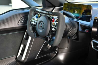 245万6600ポンド（邦貨換算約3億6000万円）で落札されたメルセデス「AMG ONE」（C）Bonhams