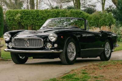 43万2500英ポンド（邦貨換算約8530万円）で落札されたマセラティ「3500GTスパイダー」（C）Courtesy of RM Sotheby's