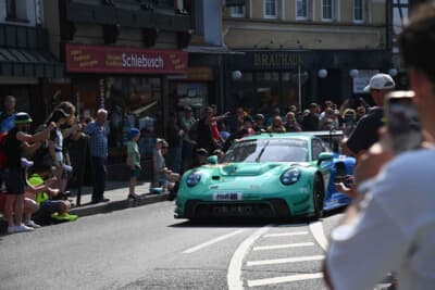 ファルケンといえばこのカラーリングが有名ですよね