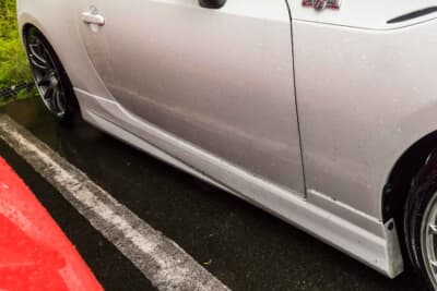 トヨタ 86:サイドスカートはモデリスタ製