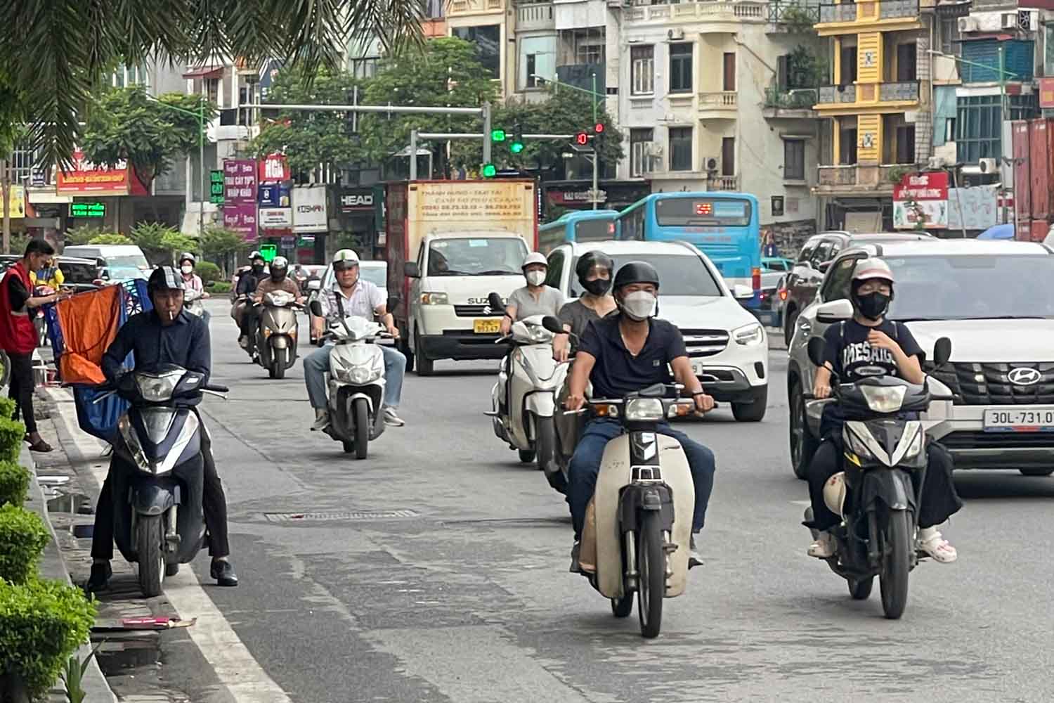 シェア8割のホンダに逆風！ベトナム政府がバイクの電動化を宣言【Key's