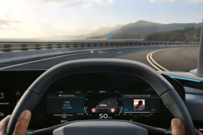 アウディA6 e-tron：先進のデジタルステージがスマートで快適さに満ちたドライビングを提供