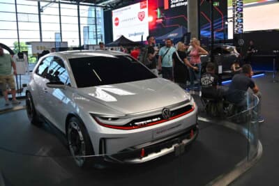 ID GTI コンセプトモデル　なんだかとても近未来的なデザイン