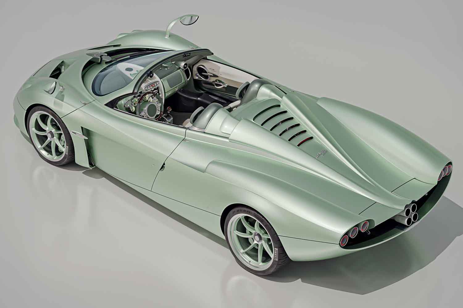 11_AMW_250816_Pagani-Huayra-