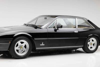 18万4800ドル（邦貨換算約2720万円）で落札されたフェラーリ「400i」（C）Courtesy of RM Sotheby's