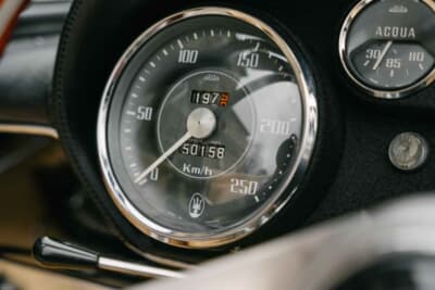 43万2500英ポンド（邦貨換算約8530万円）で落札されたマセラティ「3500GTスパイダー」（C）Courtesy of RM Sotheby's