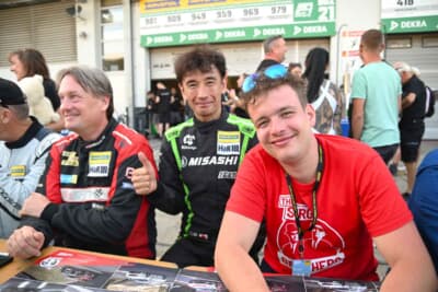 ニュルに参戦し続け、一家でドイツ移住を夢見る関選手