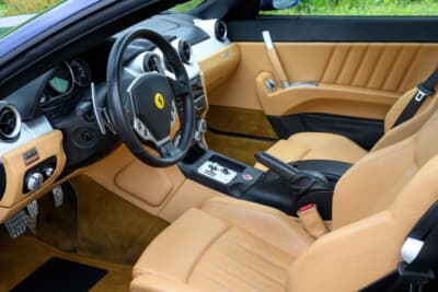 8万500スイスフラン（邦貨換算約1490万円）で落札されたフェラーリ「612スカリエッティ」（C）Bonhams