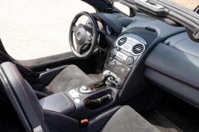 落札価格は非公表だったメルセデス・ベンツ「SLRマクラーレン 722S ロードスター」（C）Bonhams