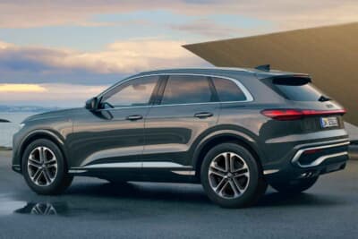 アウディQ5：スポーティなリアディフューザーデザインを採用