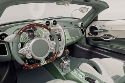 ウアイラ コーダルンガ スピードスター：淡いパステルカラーと高級素材を融合したインテリア